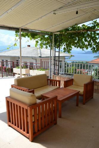 Hostal Villa Fania