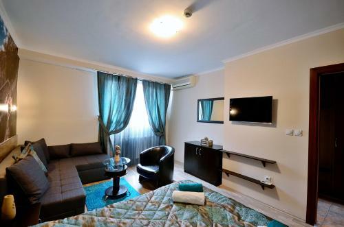 Hotel Shirok Sokak