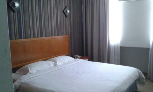 De Spring Hotel