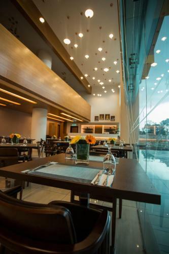 V8 Hotel Johor Bahru