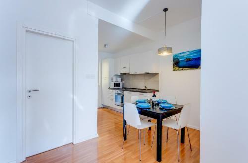 Apartment With Stunning Seaviews