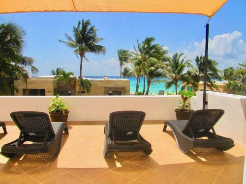 Villa Casa Miramar. Ocean View House For 10!