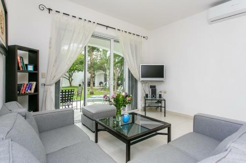 Villa Mayamar Rose By Moskito