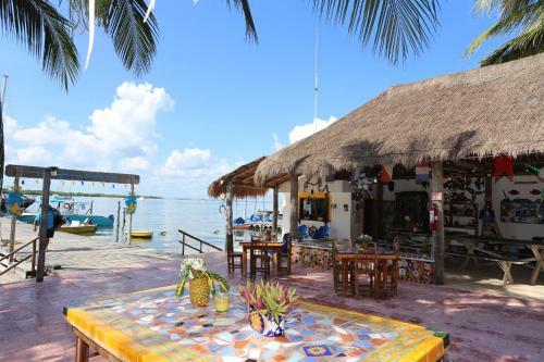El Milagro Beach Hotel And Marina
