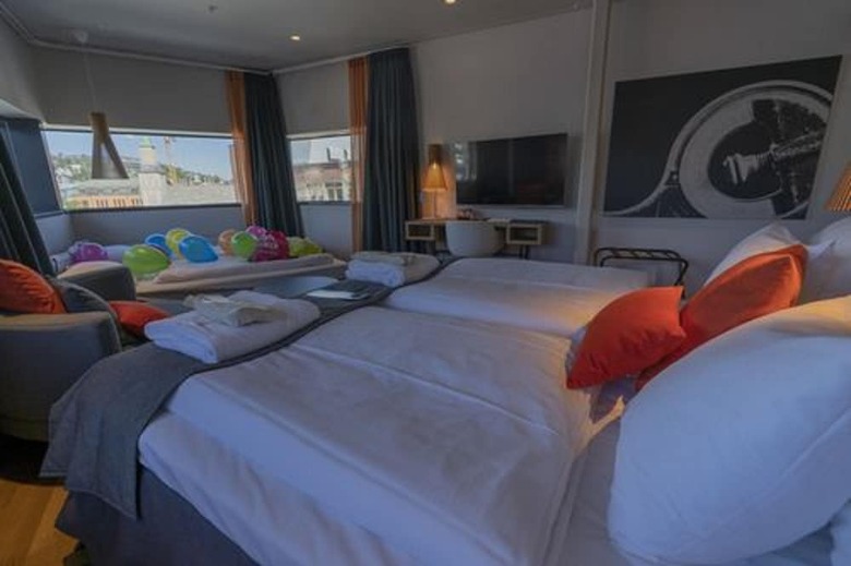 Clarion Hotel The Edge