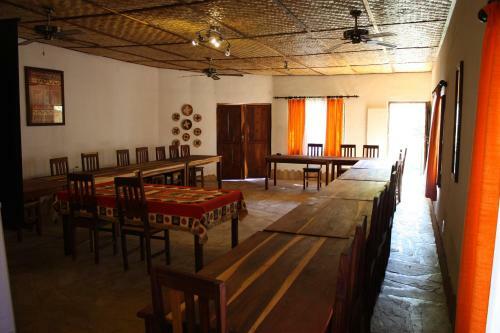 Tambuti Lodge