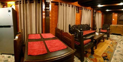 Hostal Temple House