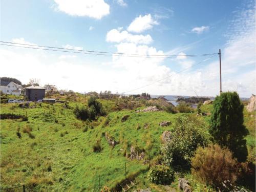 Four-bedroom Holiday Home In Bremnes