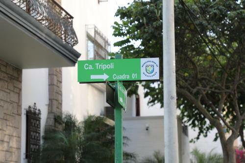 Calle Tripoli, Miraflores-executive Apartment