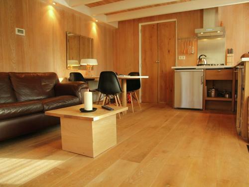 Apartamento Cozy Holiday Home In Heiloo With Terrace