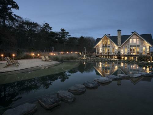 Luxurious Holiday Home With Jacuzzi In Noordwijk