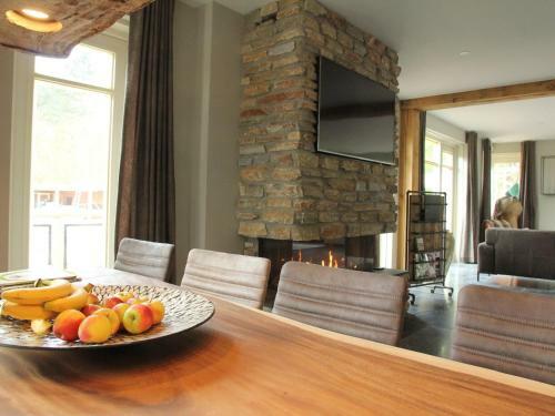 Luxurious Holiday Home With Jacuzzi In Noordwijk
