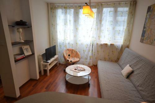 Onz Kategora Apartment