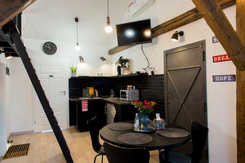 Pilotow 87 Apartments