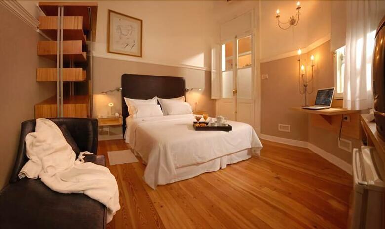 Hotel 1555 Malabia House