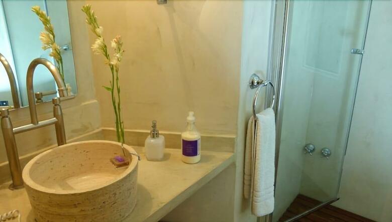 Hotel 1555 Malabia House