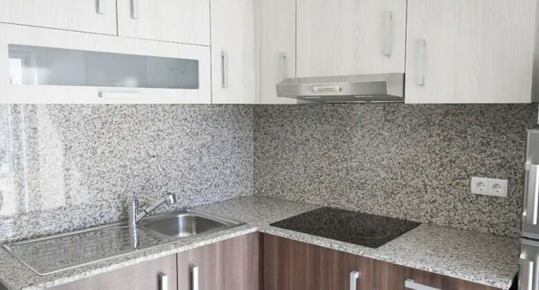 Hostal Peralux