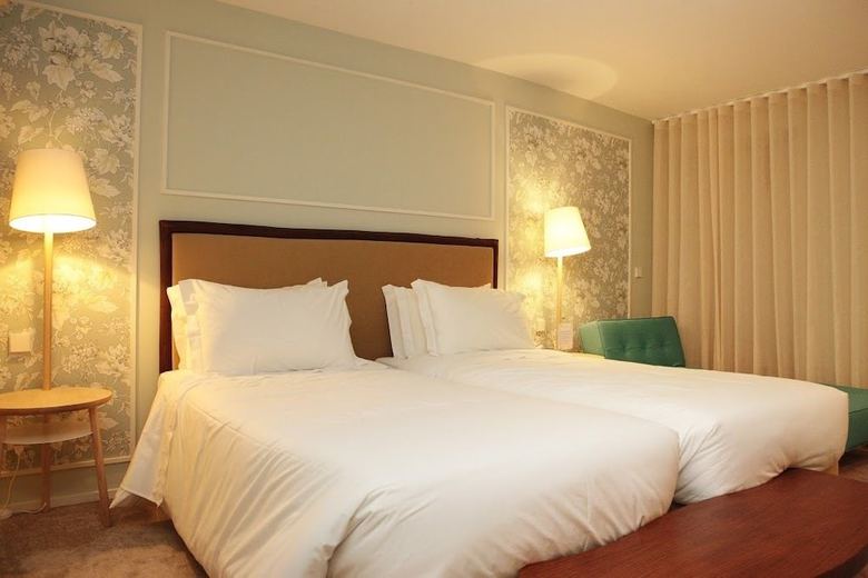 Bed & Breakfast In Porto Gallery Guesthouse
