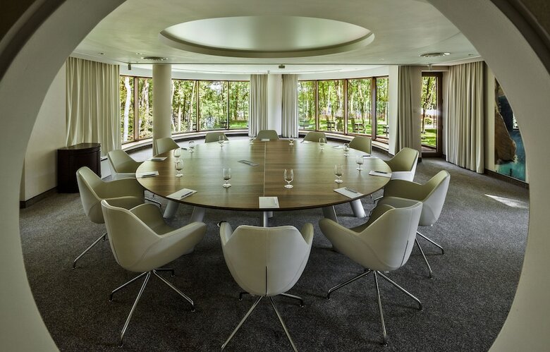 Hotel Narvil Conference & Spa