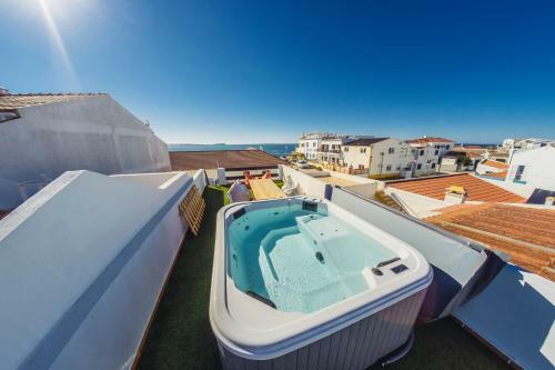 Hostal Balili Surf House