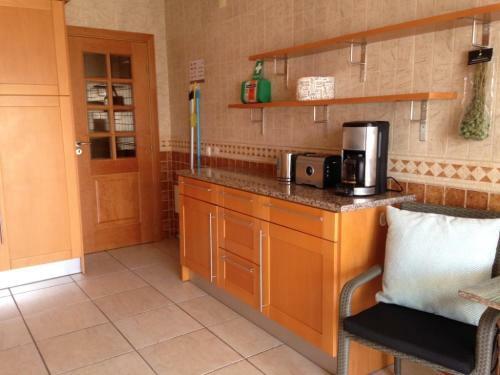 Apartamento Ferienwohnung Mit Pool - Meia Praia
