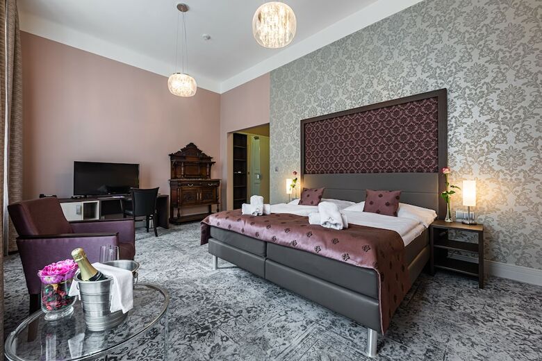 Wellness & Spa Hotel Villa Regenhart