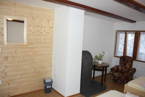 Hostal Chata Mir