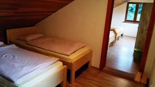 Hostal Chata Mir