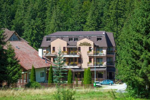 Hostal Pension Pantheon