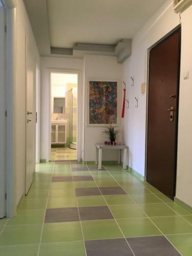 Green Apartment