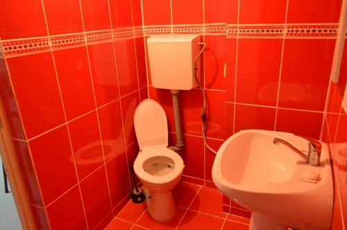 Csikos Apartment