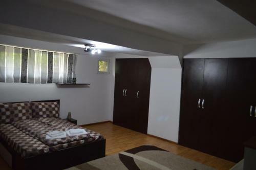 Csikos Apartment