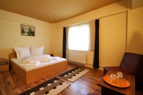 Hostal Pension Edy