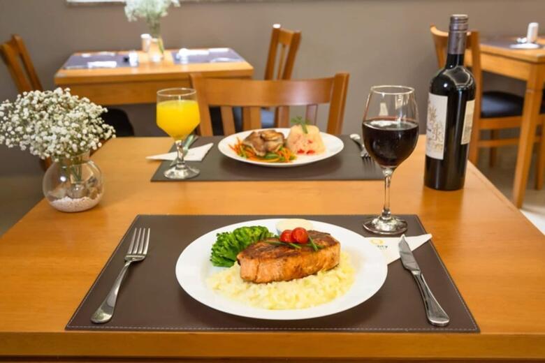 Quality Hotel Jundia�