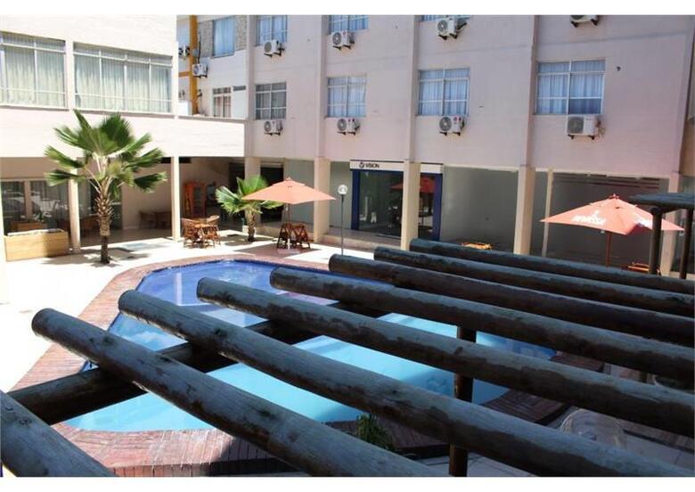 Quality Hotel Jundia�