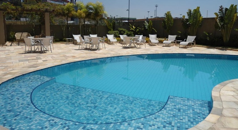Quality Hotel Jundia�
