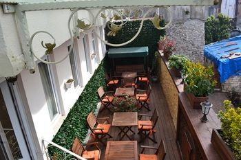 Kaftan Hotel