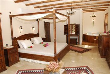 Mandarin Hotel