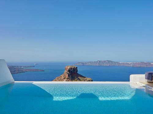 Hotel Astra Suites