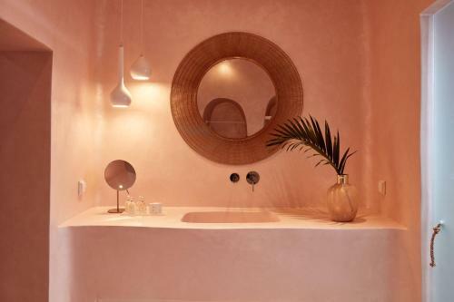 Hotel Astra Suites