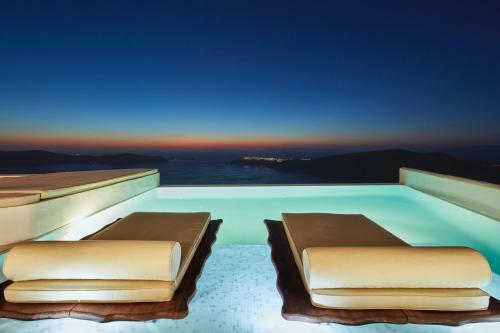 Hotel Astra Suites
