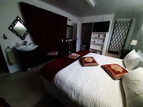 Bed & Breakfast Au Plais De Langebaan At Palm Tree Villa