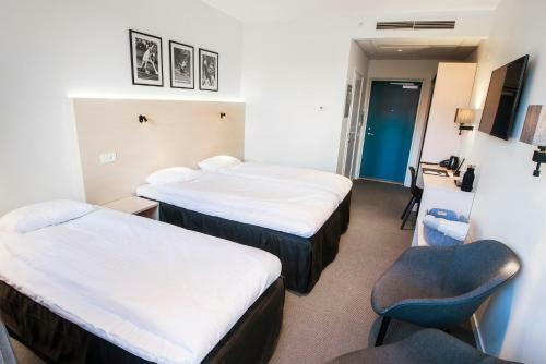 Rc Hotel Sport's & Business