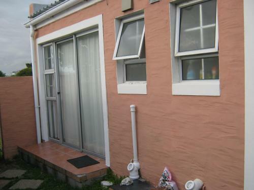 Hostal Annies Guest House