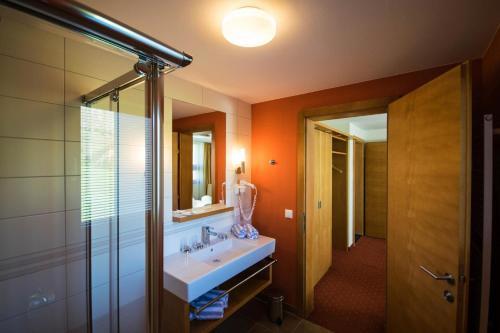 Apartamentos Chasa Miramont
