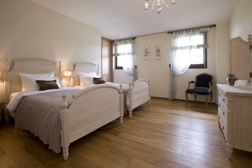 Sunnylands B&B