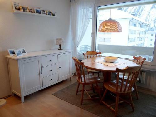 Apartment Neuschw�ndi 63