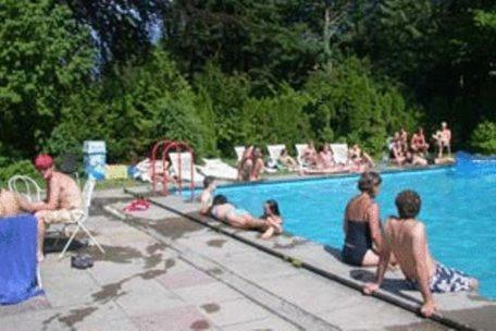Hostal Funny-farm Backpackers/hotel
