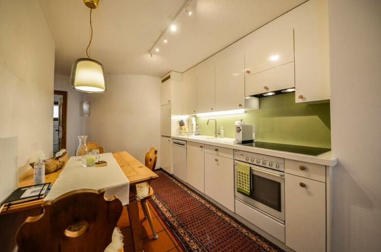 Apartamento Chasa Curtins