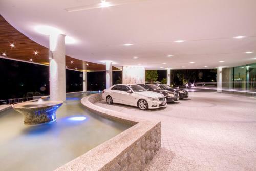 Hotel Wyndham Grand Phuket Kalim Bay